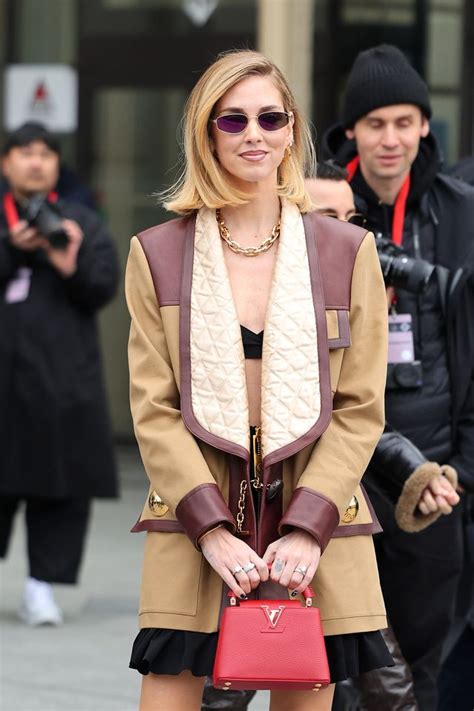 louis vuitton prezzo giacca chiara ferragni|Borse Inverno 2021: la Louis Vuitton Capucines di Chiara .